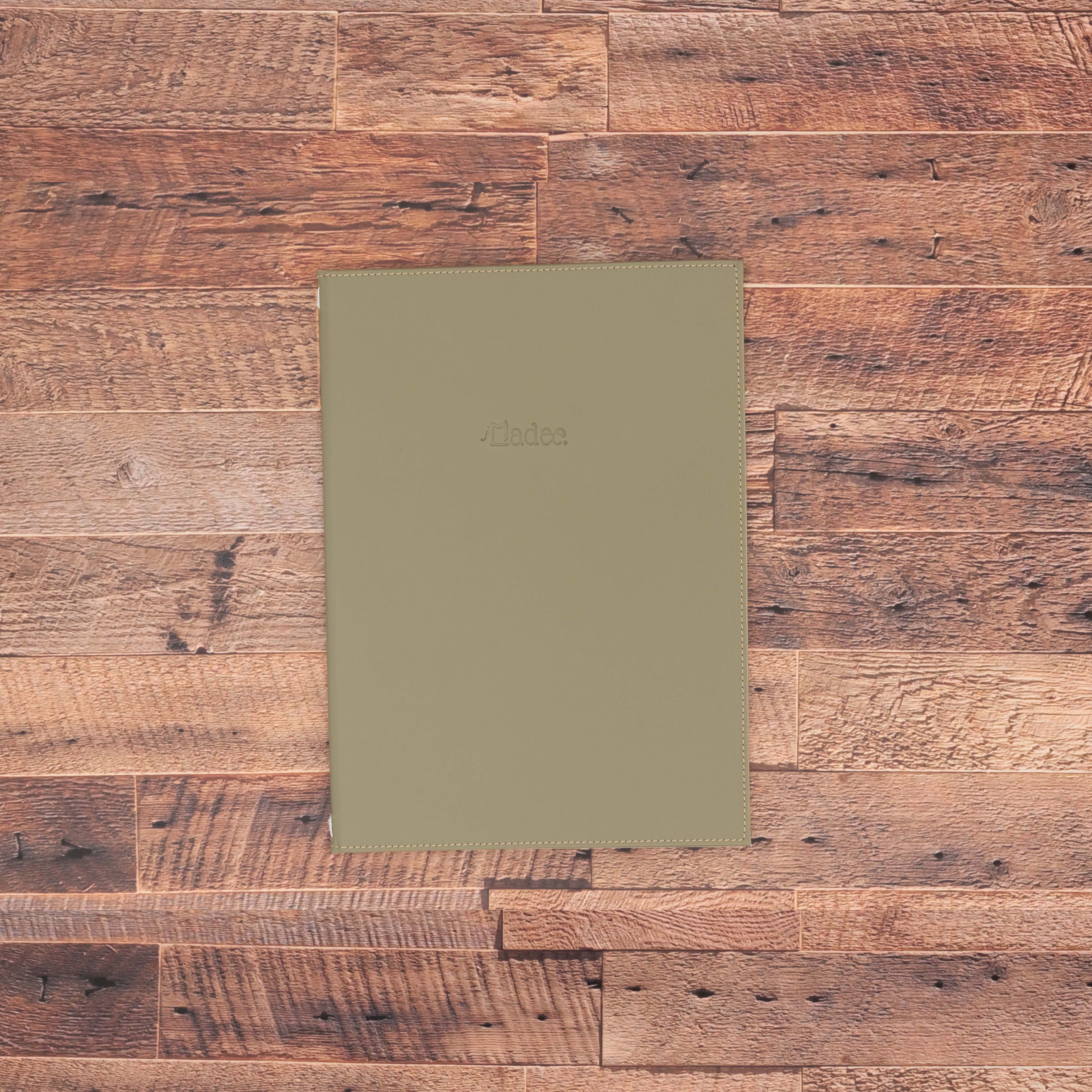 Porta menu A4 rigido con elastico personalizzabile in similpelle