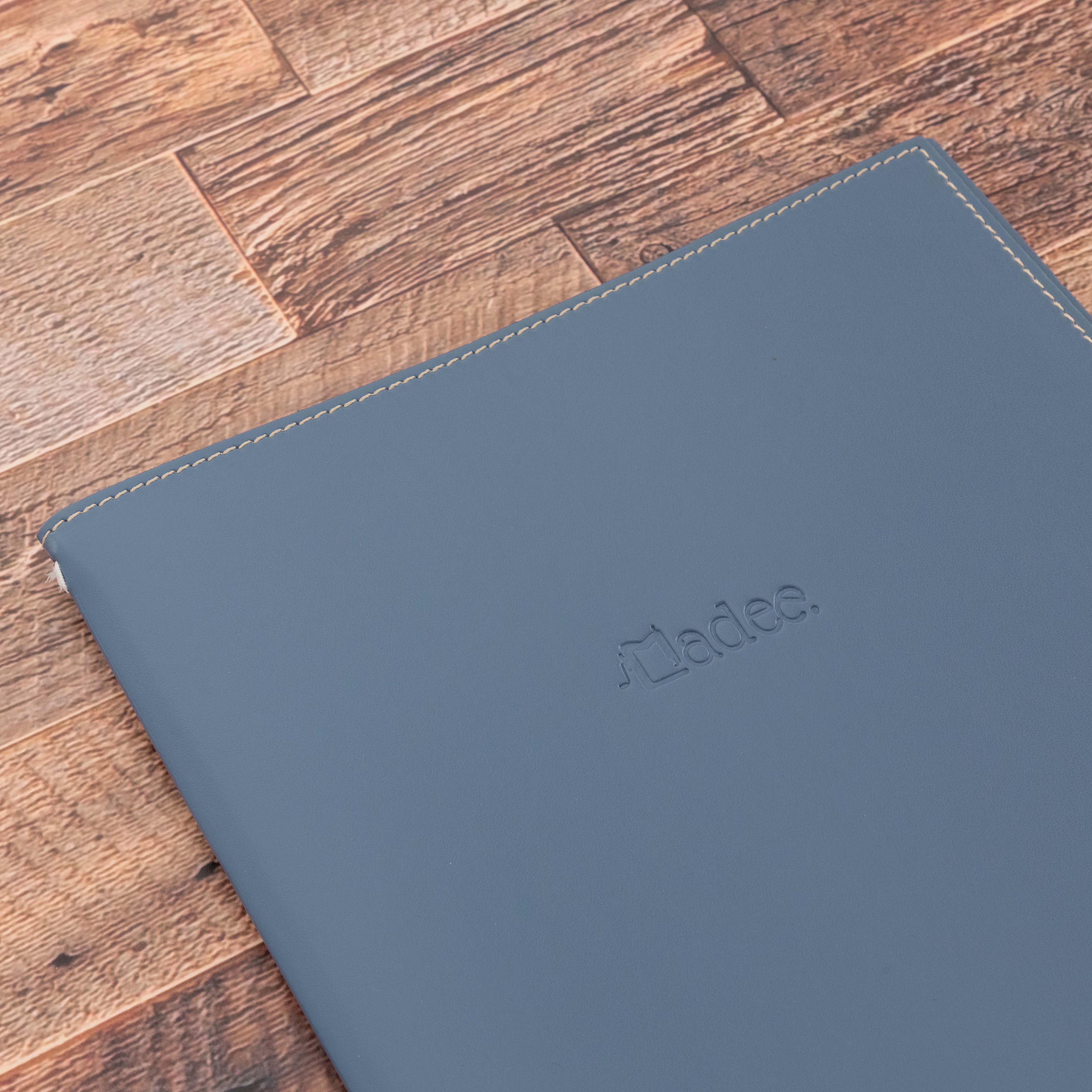 Porte menu personnalisable en simili cuir