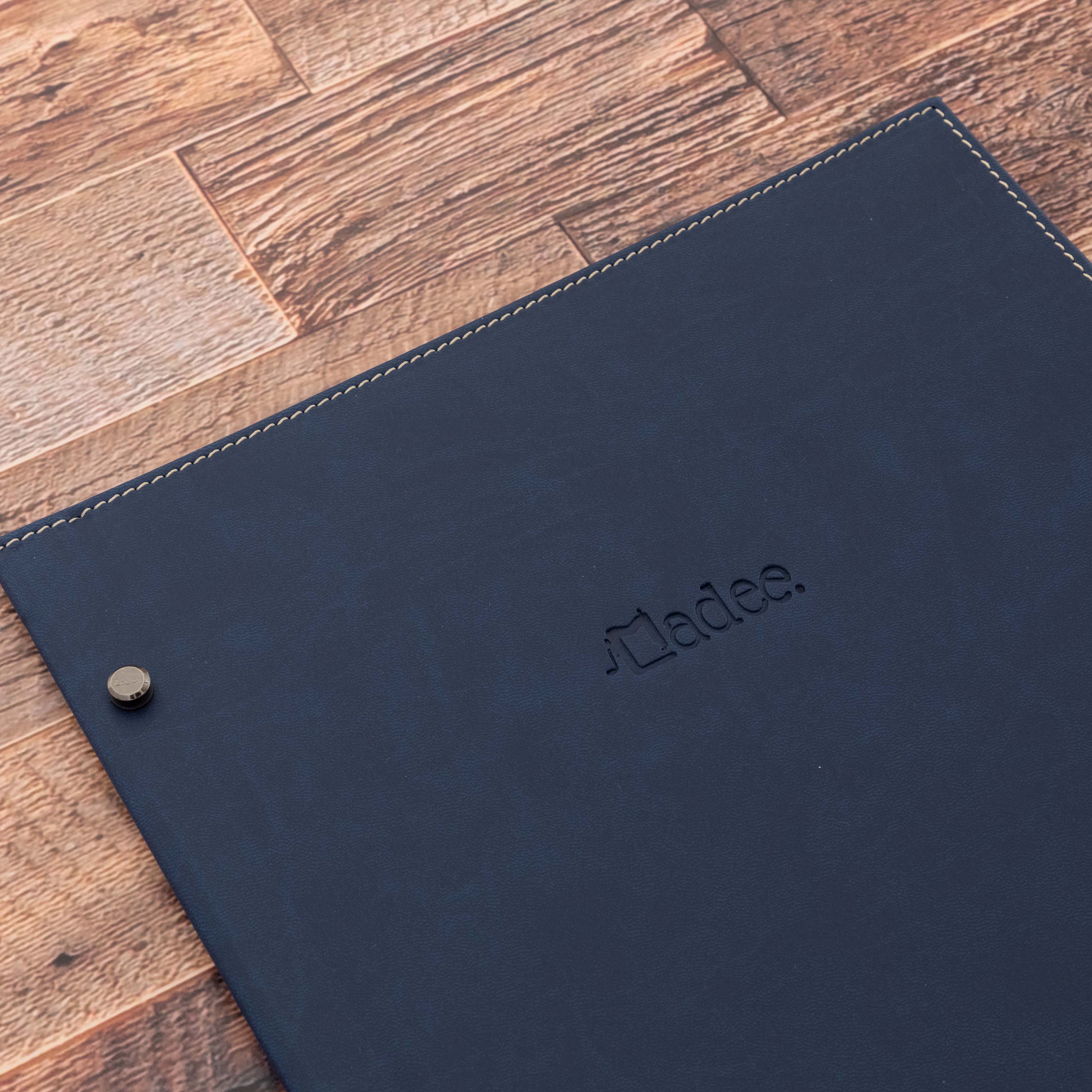 Porta menu A5 rigido con viti in acciaio personalizzabile in similpelle