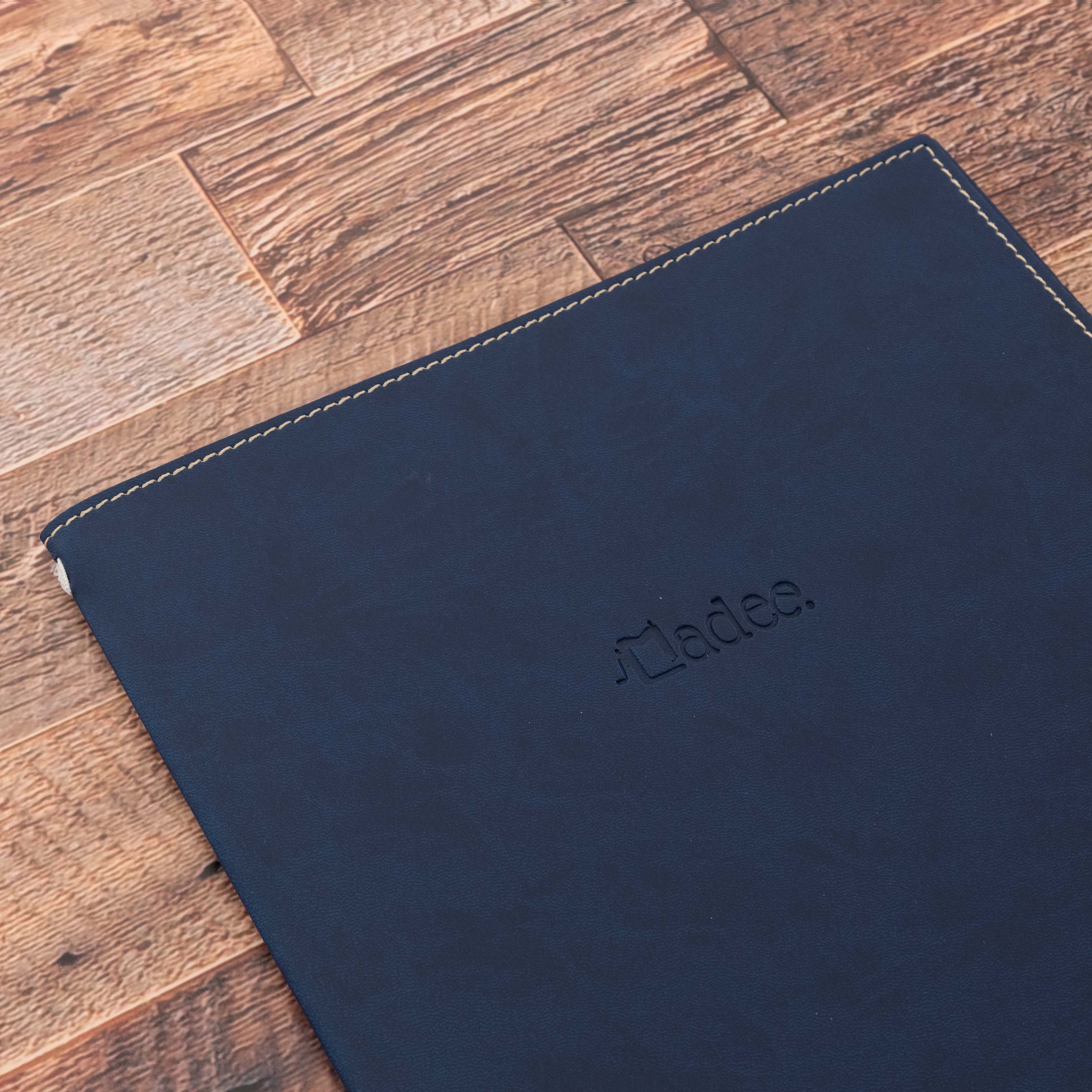 Porte menu personnalisable en simili cuir