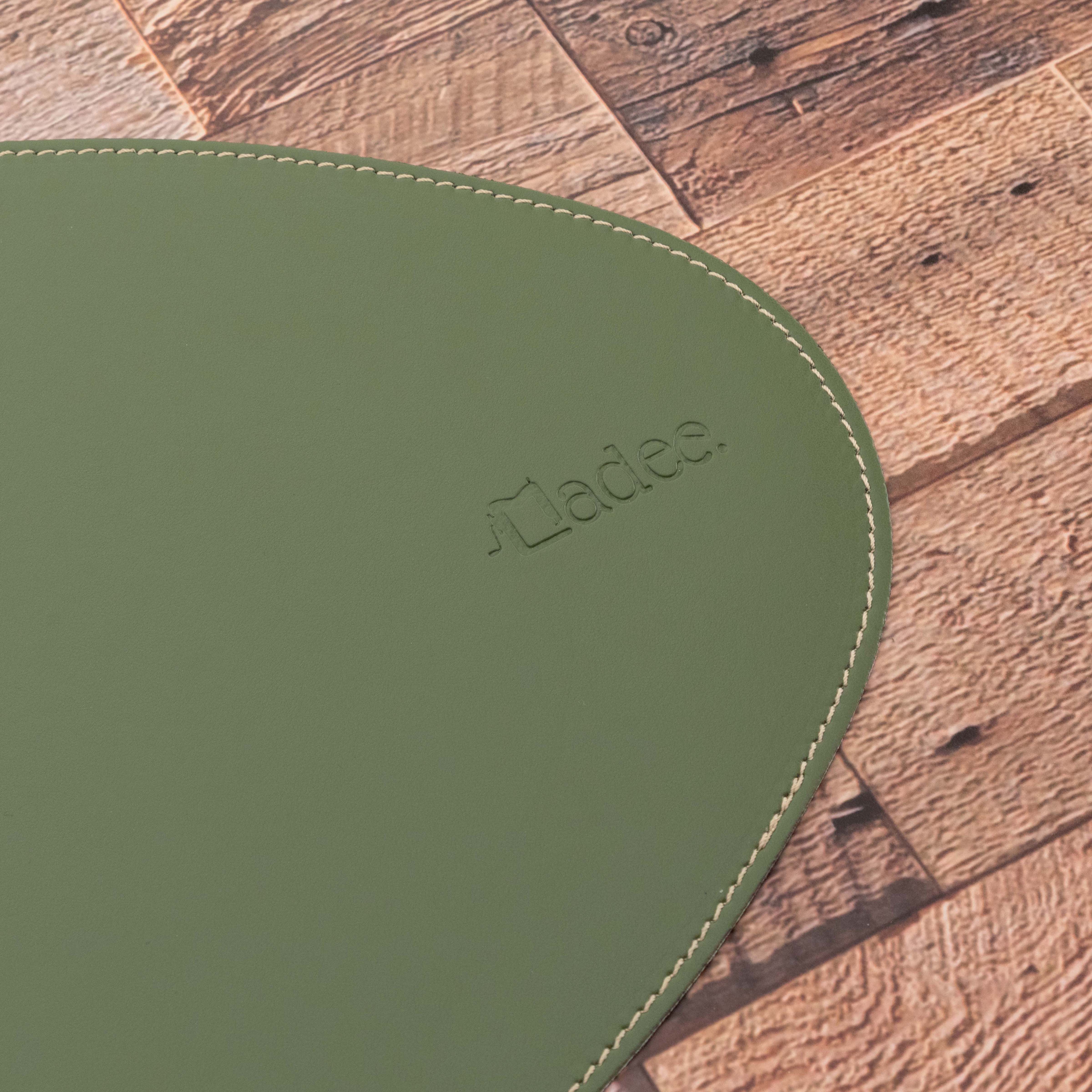 Set de table personnalisable en simili cuir