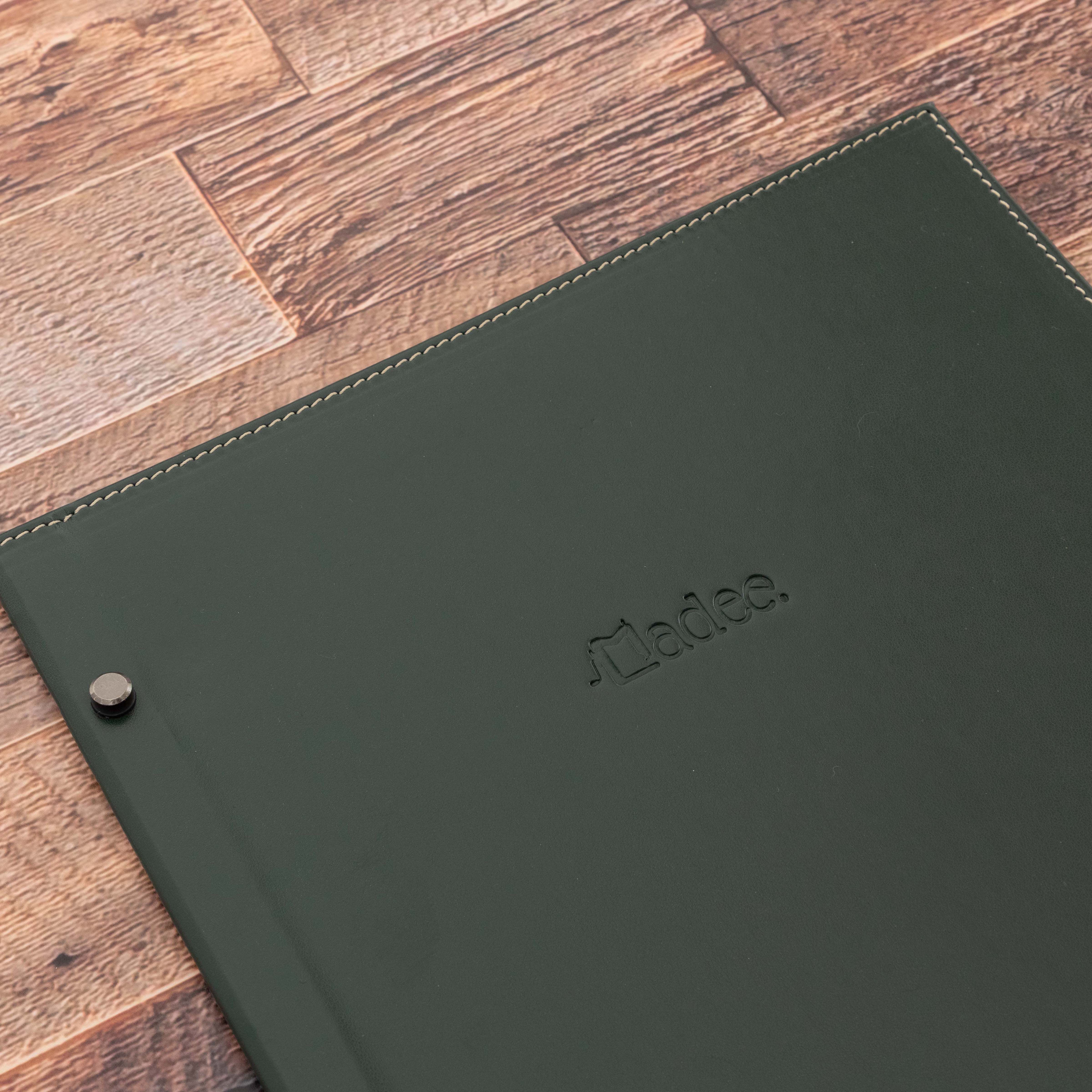 Porta menu A5 rigido con viti in acciaio personalizzabile in similpelle