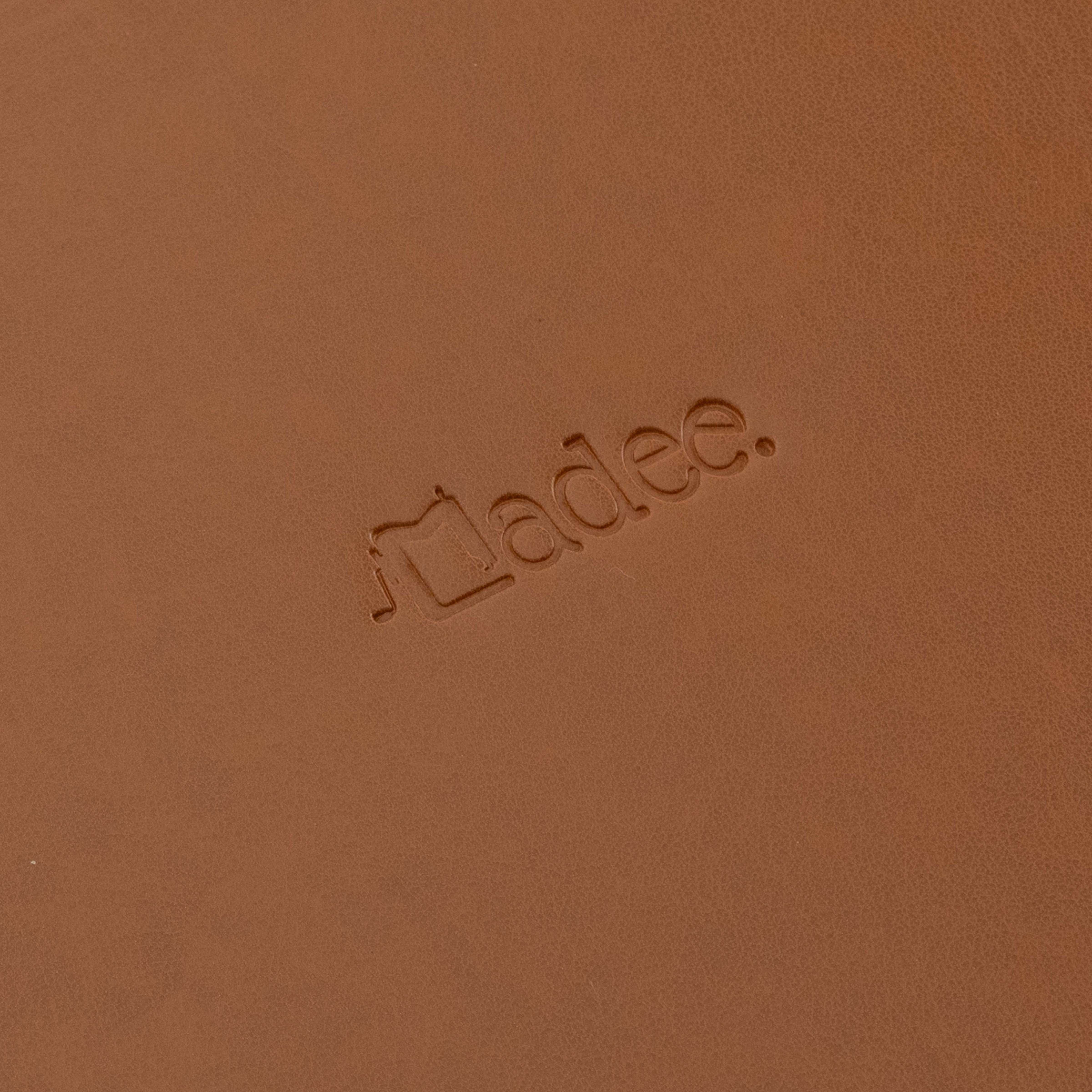Porta menu A4 rigido con elastico personalizzabile in similpelle