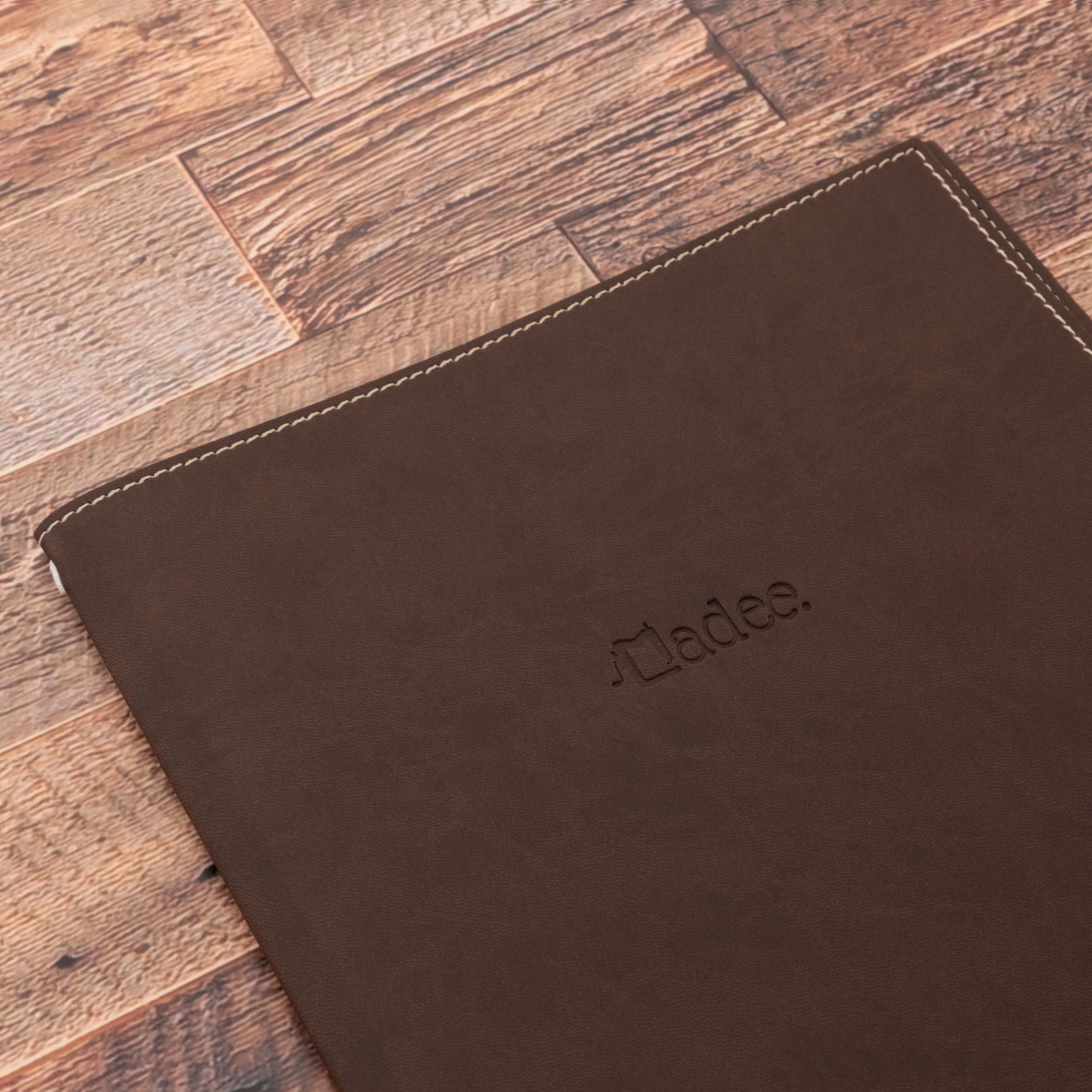 Porte menu personnalisable en simili cuir