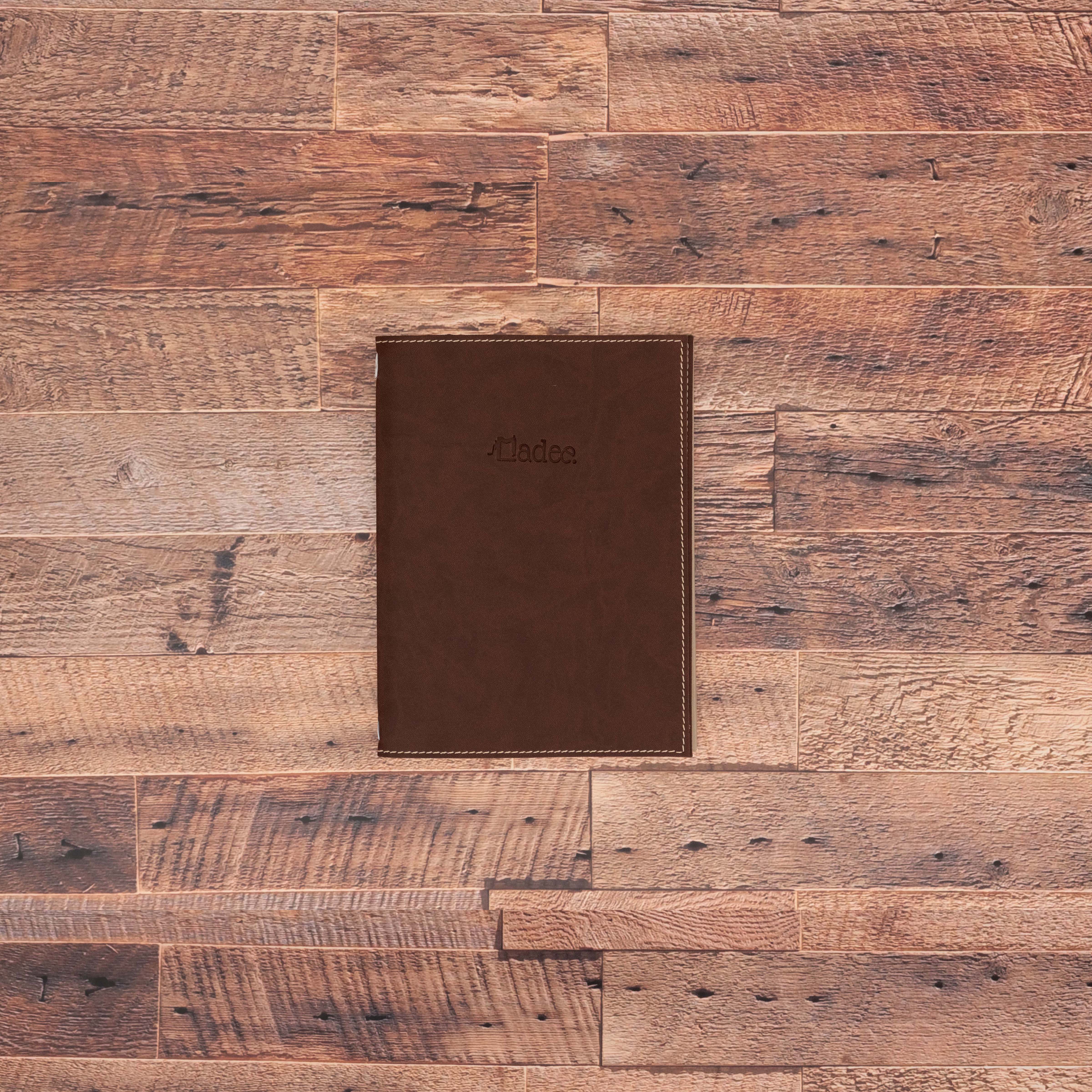 Porte menu personnalisable en simili cuir